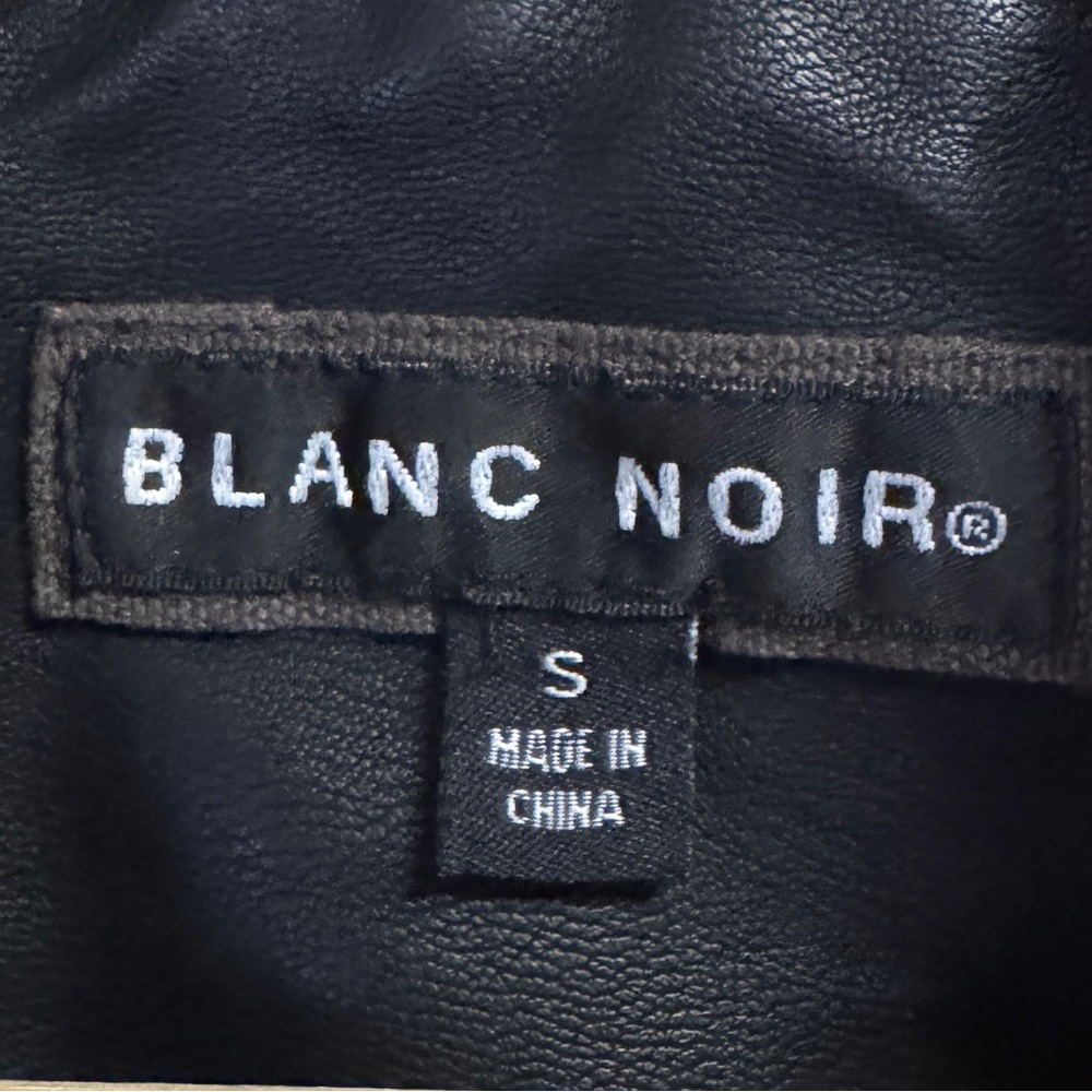 Blanc Noir Women's Quilted Black Vest - Picture 4 of 8